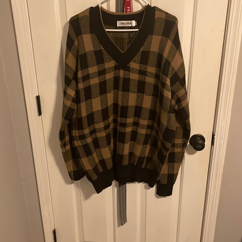 RT NO. 1142 PLAID V-NECK SWEATER